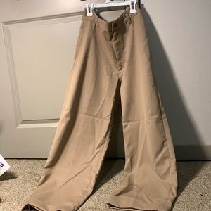 Uniqlo khaki baggy pants